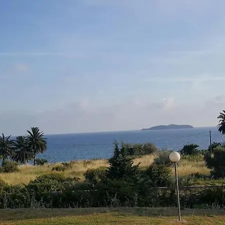 Appartement Beau Studio Front De Mer 2 Mn De La Plage *