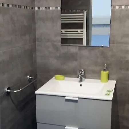Appartamento Beau Studio Front De Mer 2 Mn De La Plage La Ciotat